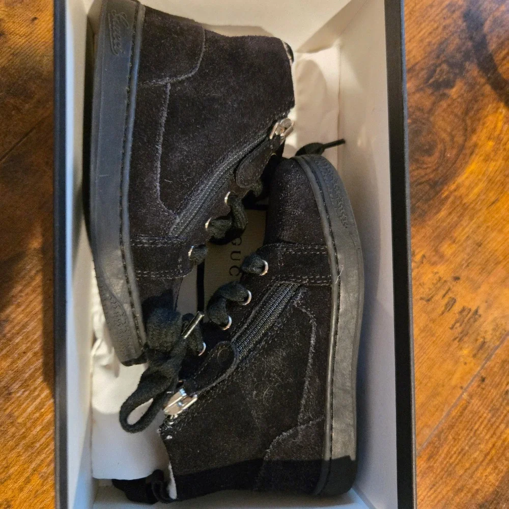 Gucci Kids Black Suede Shearling High‎ Top Sneakers Boots 433150 Size 22